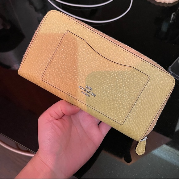 Coach Wallet - Picture 3 of 5